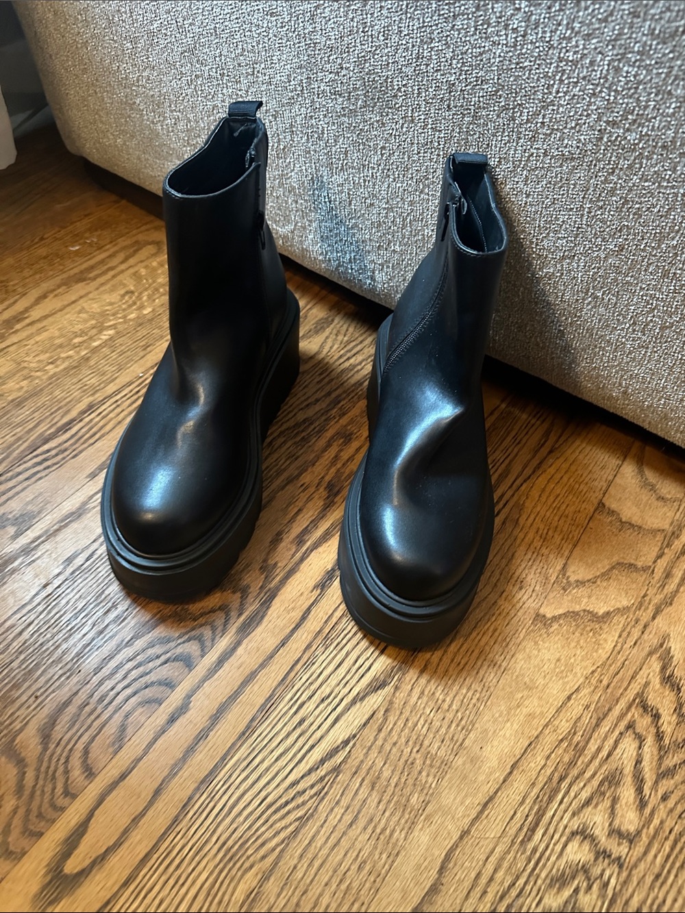 bp Black Platform Chelsea Ankle Boots